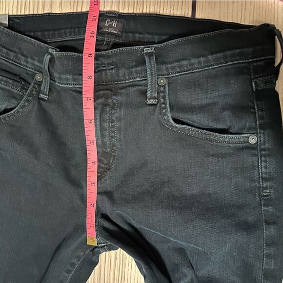 Citizens of Humanity Rocket Ankle Mid Rise Skinny
In Plush Black - Size 27 - Picture 8 of 9